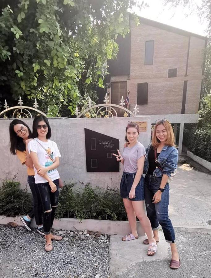 Dawnthaya Ayutthaya House บ้านดอนธยๅ อยุธยา Buitenkant foto